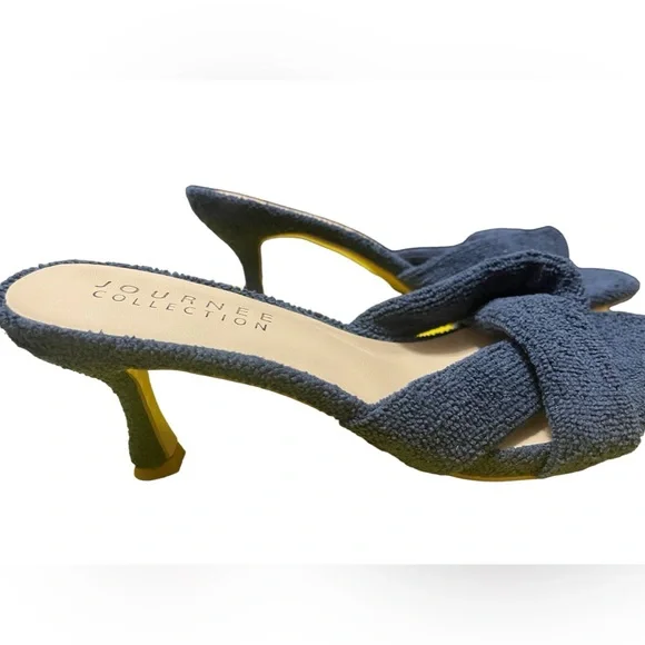 💚💚🌼NWOT Journee Collection Women's Mannon Pumps - Picture 4 of 10